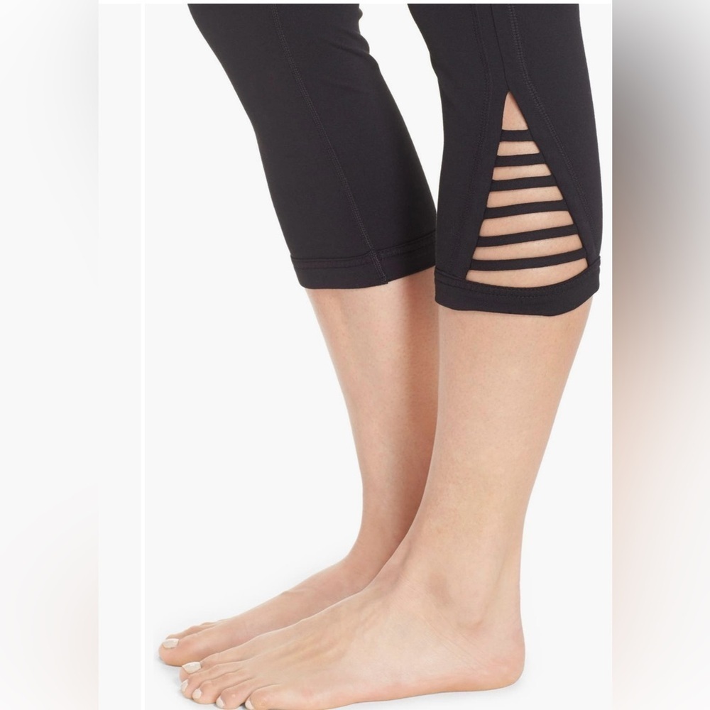 Zella Va-Va High Waist Capris - Picture 6 of 6